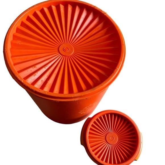 Vintage Tupperware  from the 70’s!​ - Picture 3 of 6